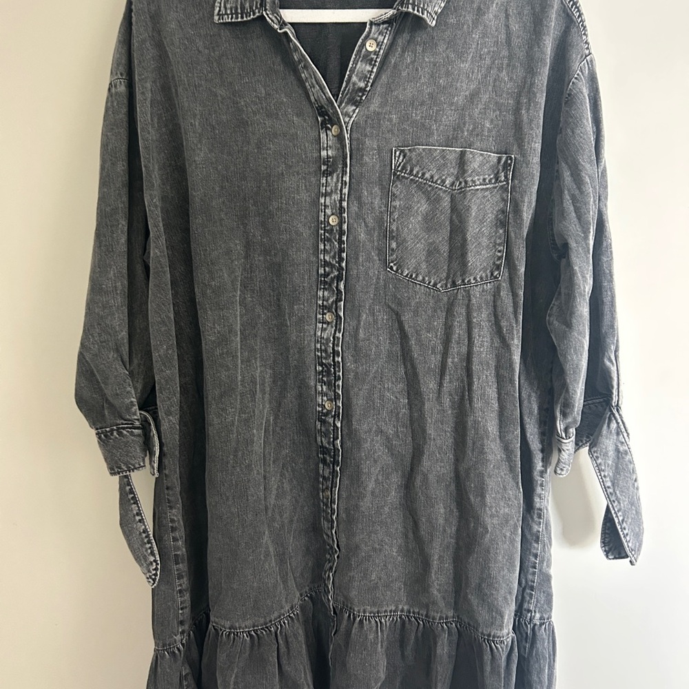 GAP Charcoal Button-Up Denim dress